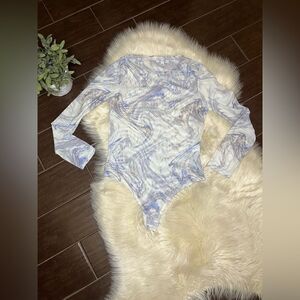 Gaze blue/pink print sheer longsleeved bodysuit sz large